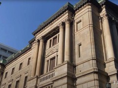 特朗普不满：没有一辆美国车在日本的路上跑！日本首相石破茂：买美国汽车坏了无法修理，影响日本消费者购买